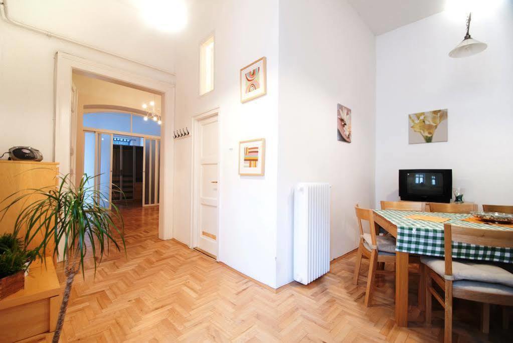 Ferienwohnung Sinagoga Budapest Exterior foto